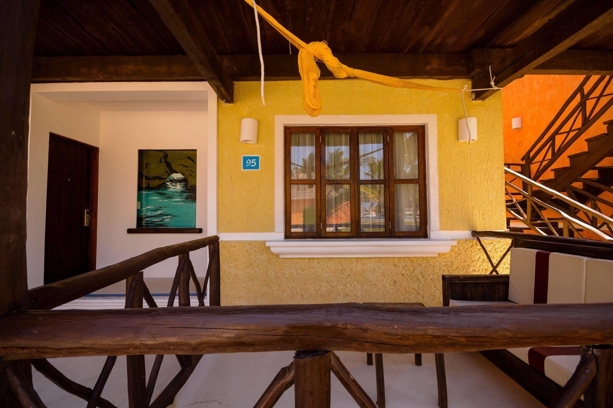 Pavoreal Beach Resort Тулум Екстериор снимка