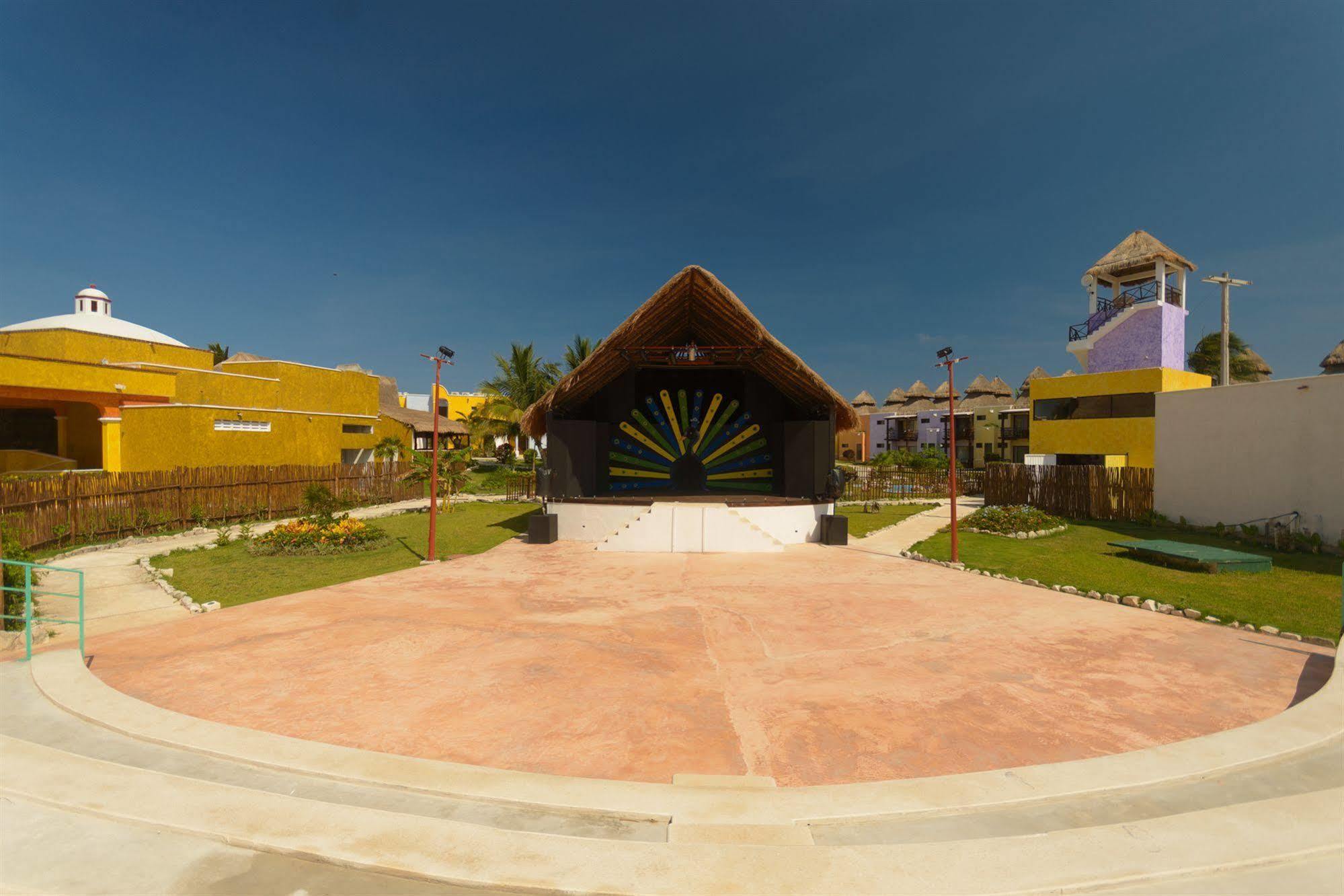 Pavoreal Beach Resort Тулум Екстериор снимка