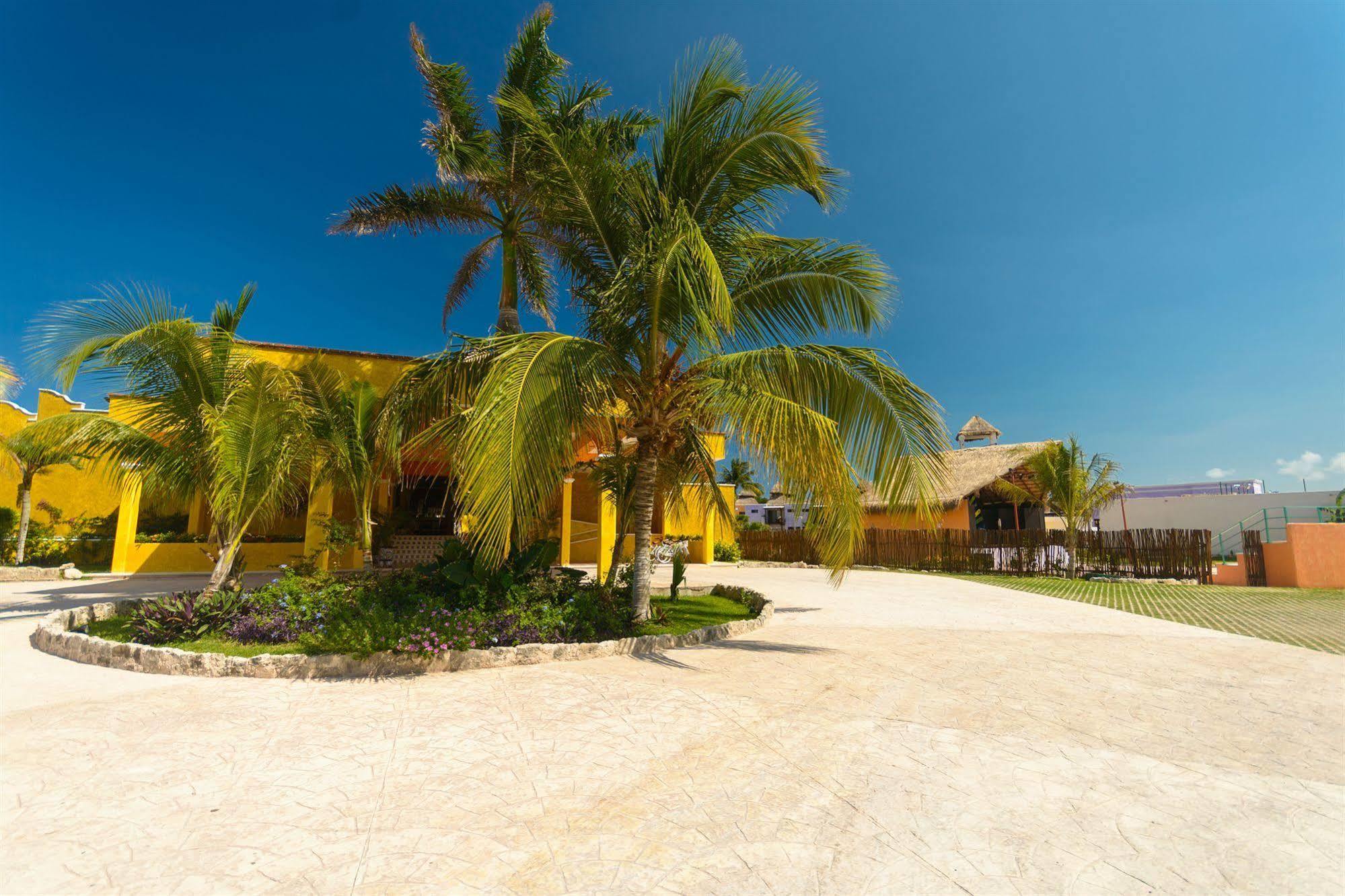 Pavoreal Beach Resort Тулум Екстериор снимка