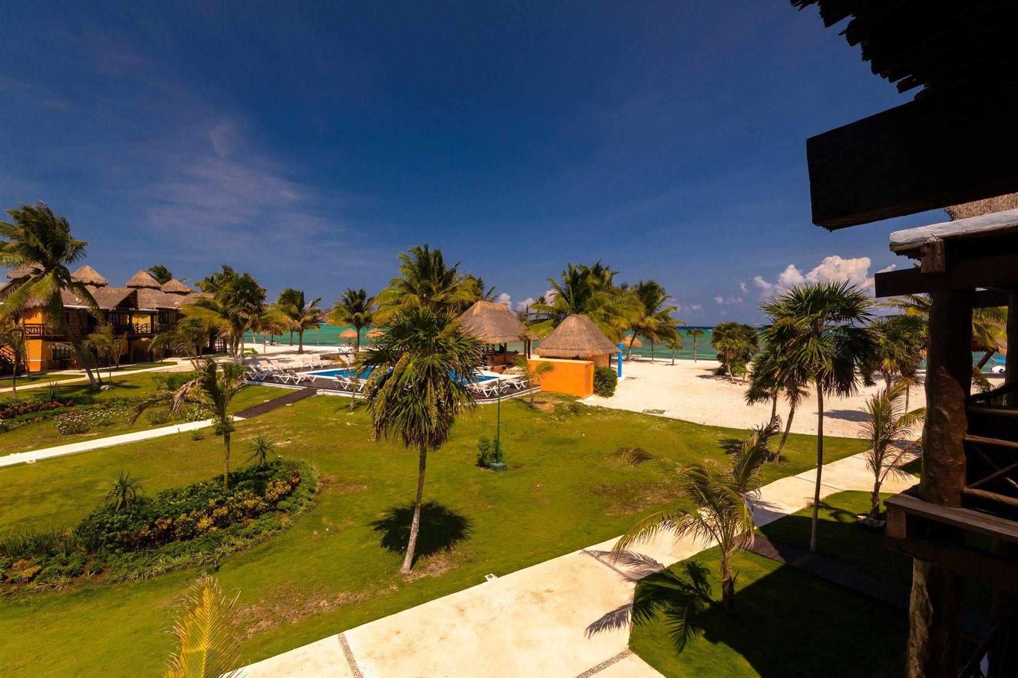 Pavoreal Beach Resort Тулум Екстериор снимка